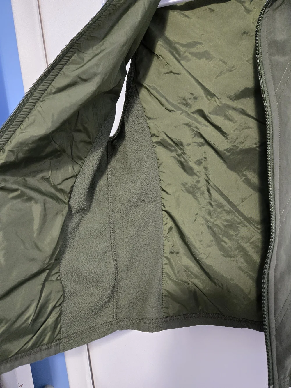 Columbia Olive Green Fleece‎ Zip Vest Womens Small Outdoor Hiking
